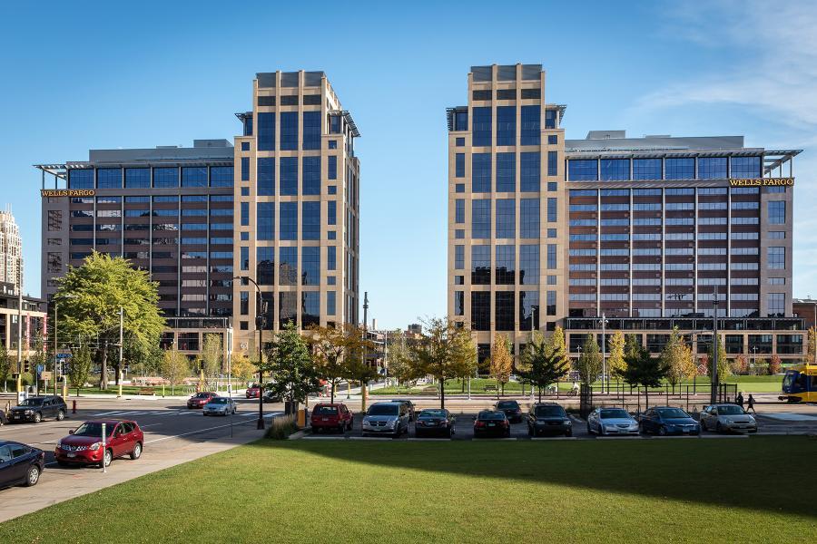 New Minneapolis Wells Fargo Towers Showcase a Sea of Change and a